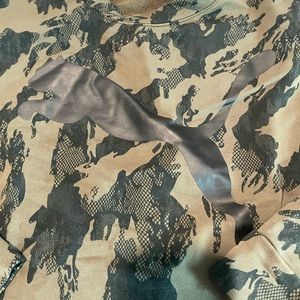 PUMA Dry fit sweatshirt